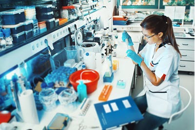 The Hygienist profession: how and where to become, salary ranges, pros and  cons