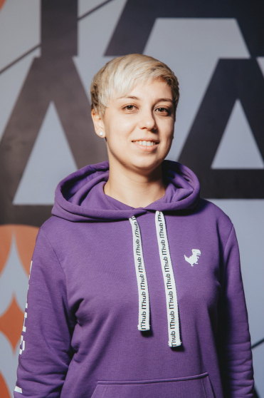 Анна Войнова 