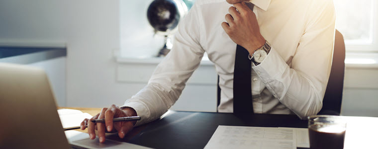 Corporate Lawyer: what they do, how to become one, and where to study