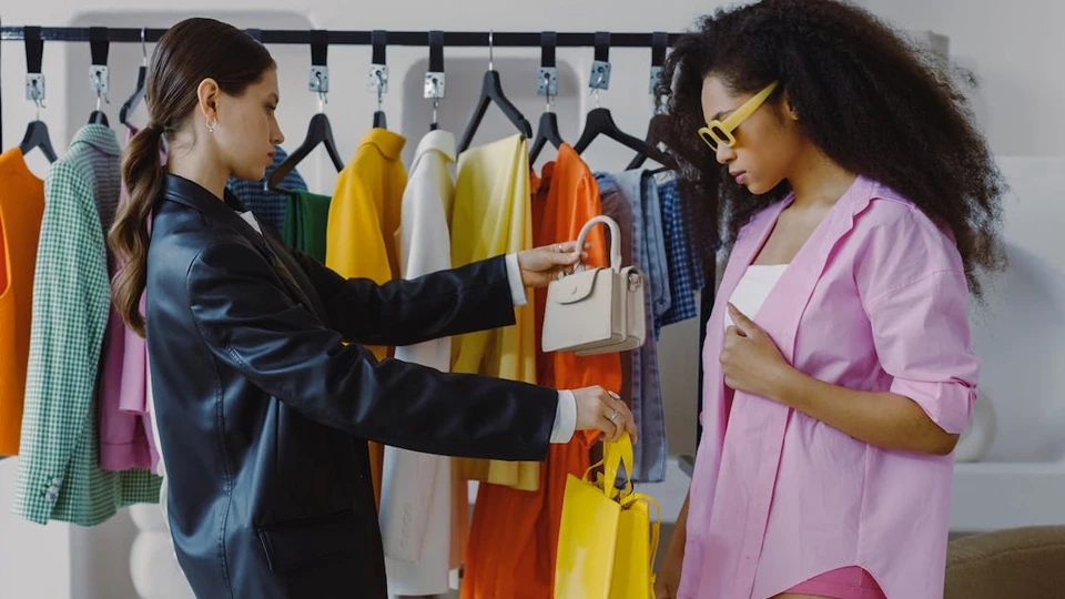 Профессия «Профессия стилист-имиджмейкер»