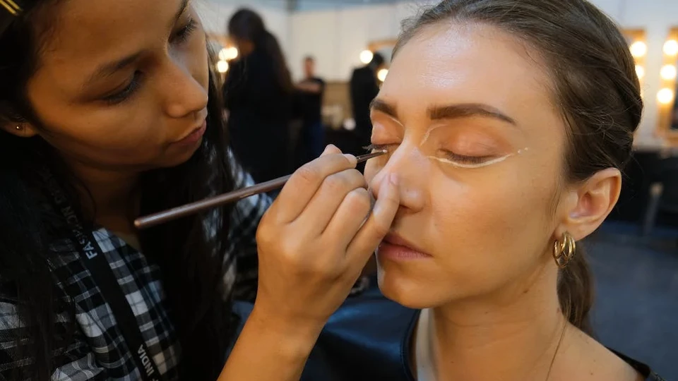 Профессия &laquo;Профессия гримёр (гример-постижер)&raquo;