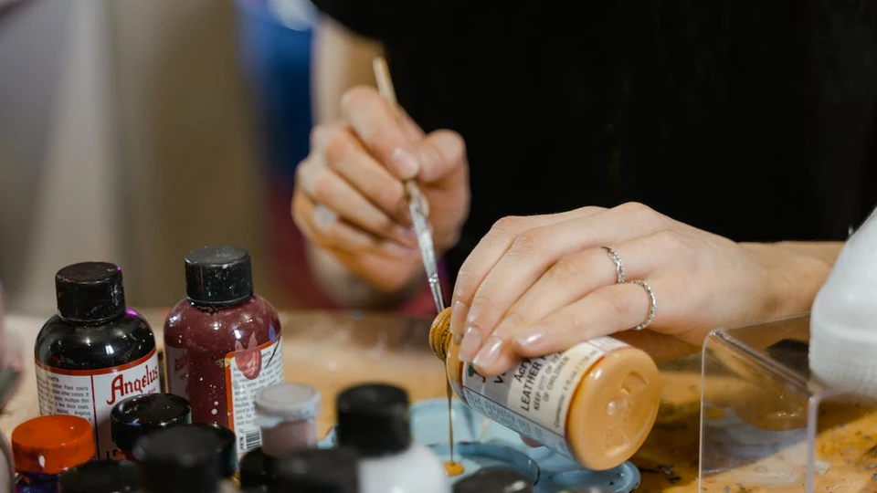 Профессия «Профессия художник миниатюрной живописи»