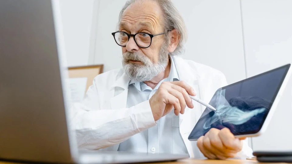 Профессия &laquo;Профессия ревматолог&raquo;