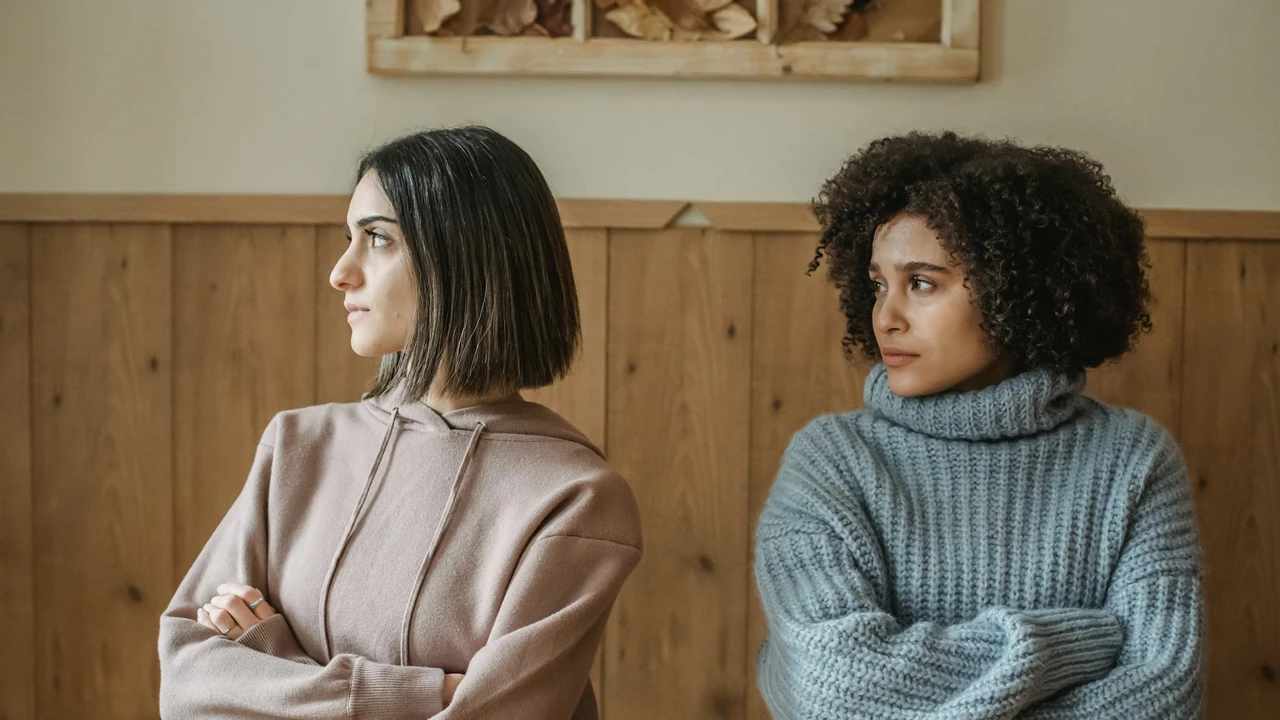 Как справиться с обидчивостью и улучшить отношения