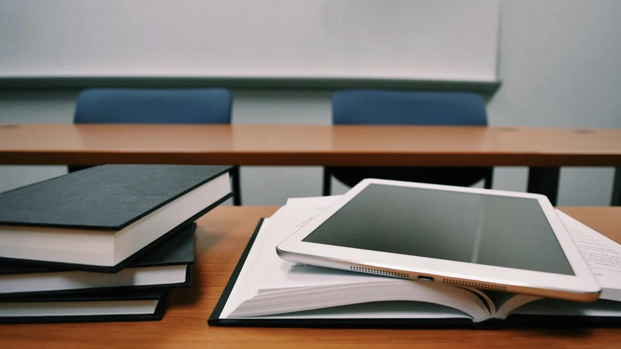 Куда пойти учиться после 11 класса?