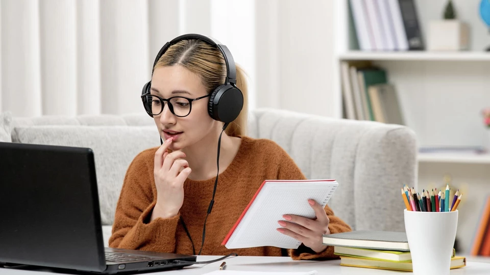 Курсы подготовки к ЕГЭ и ОГЭ: что выбрать – онлайн или офлайн