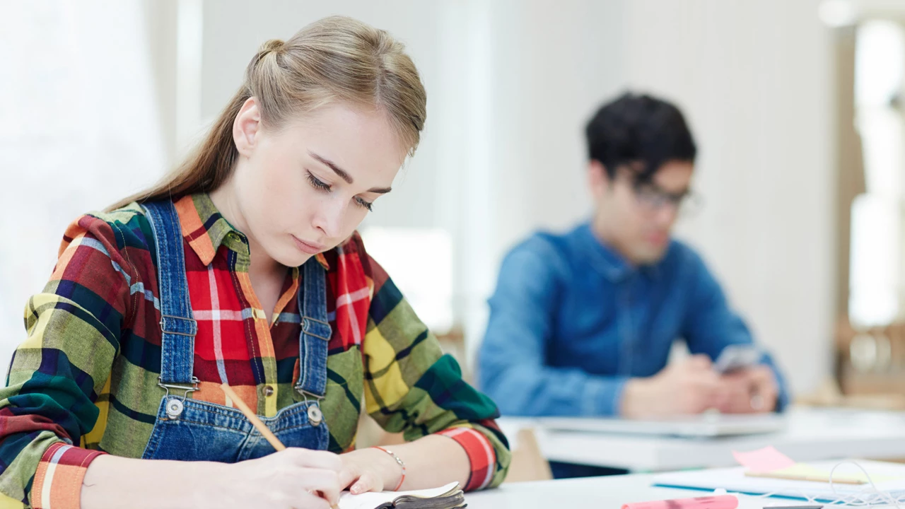 В чем приходить на ЕГЭ девушкам и юношам?