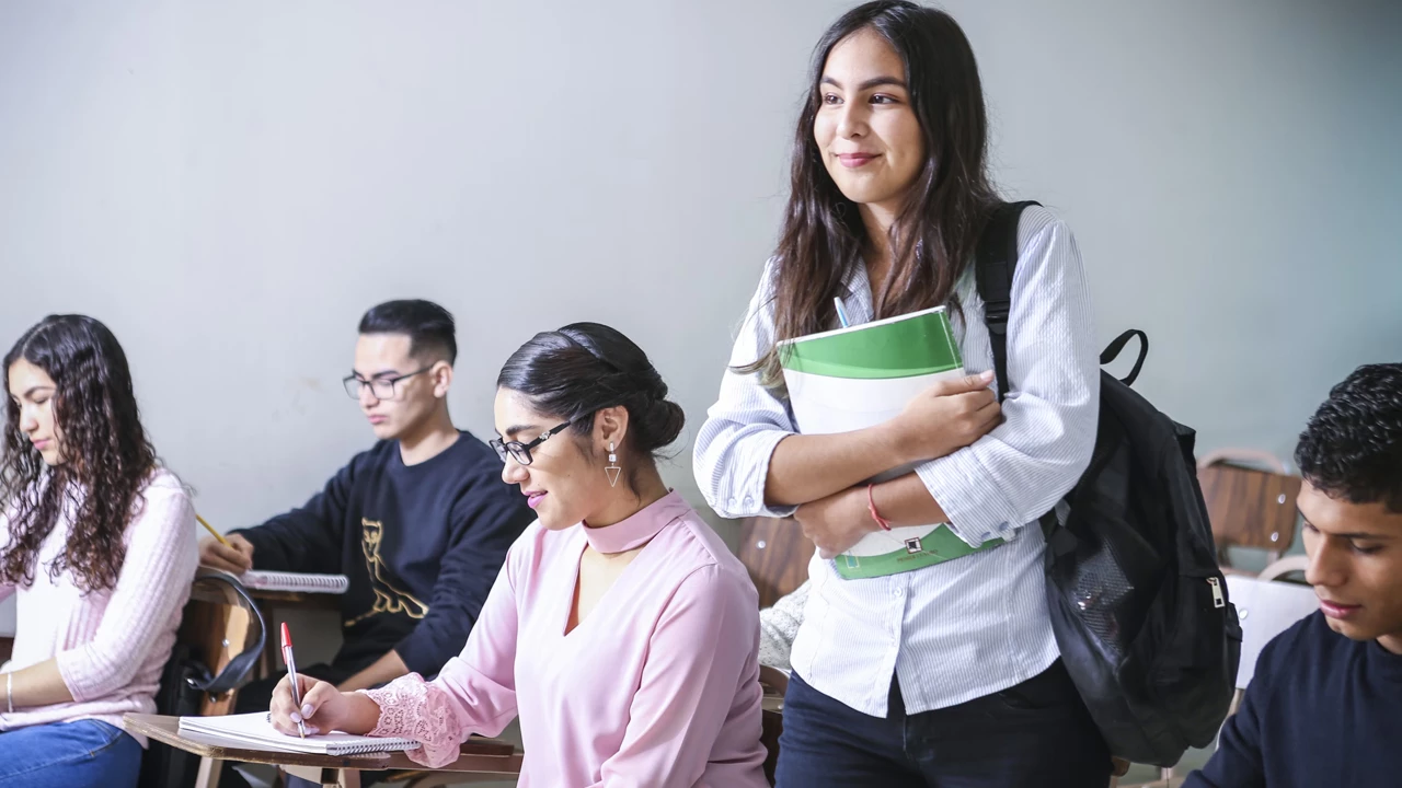 Почему государственные вузы отходят на второй план?