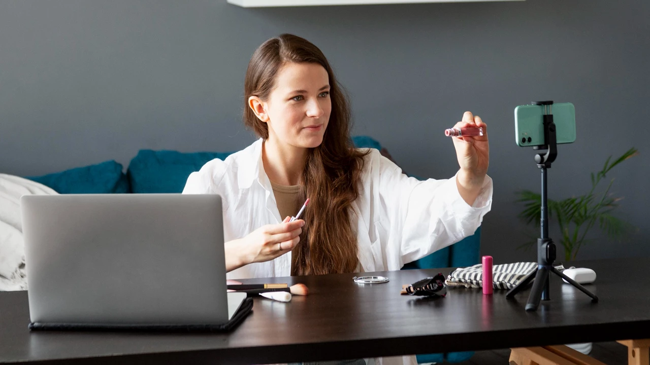 Профессия «Профессия рилсмейкер, создатель TikTok-видео»