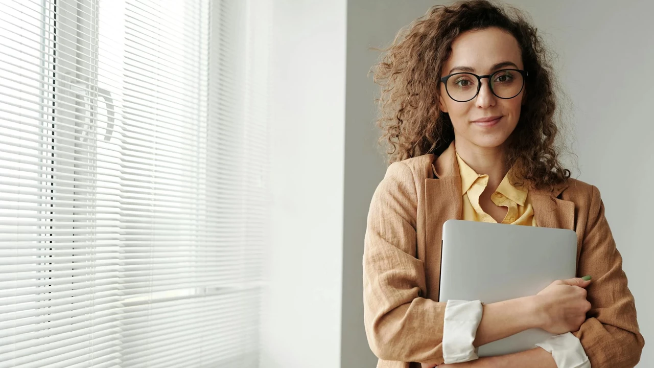 Лучшие профессии для девушек