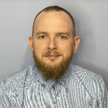 Олег Козлов