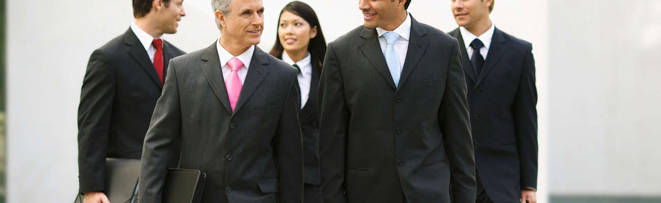 Diplomatic Courier: what they do, how to become one, and where to study