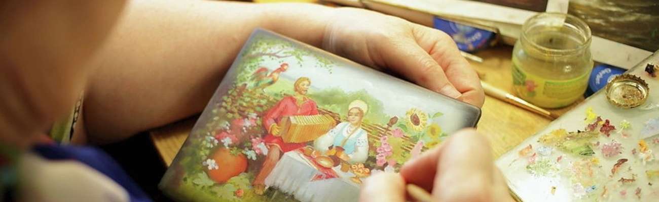 A Painter of Miniatures: what they do, how to become one, and where to study