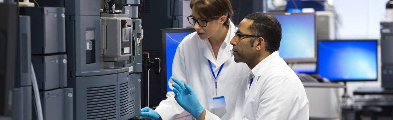 Nanotechnology: what they do, how to become one, and where to study