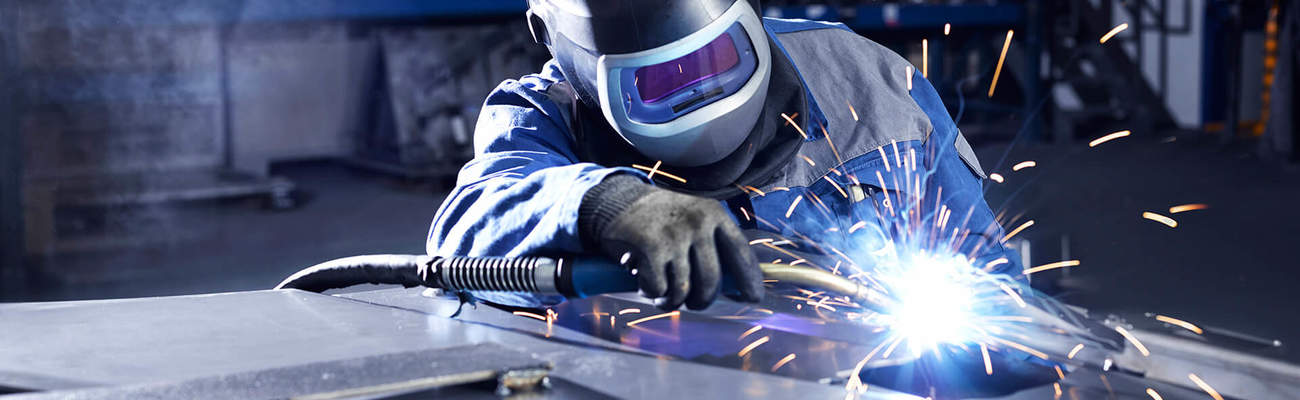 Welding Engineer: what they do, how to become one, and where to study