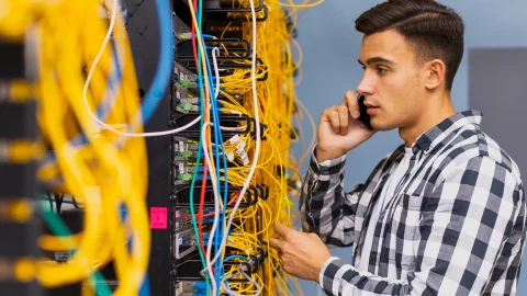 Инженер связи