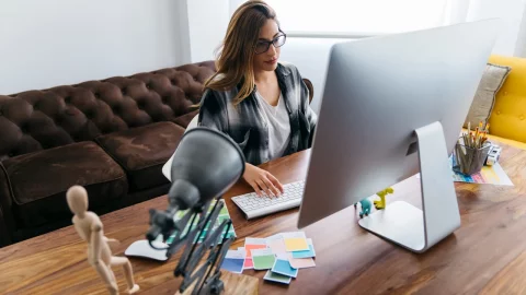 Дизайнер карточек для маркетплейсов