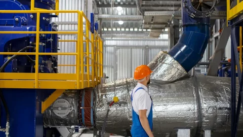 Инженер по эксплуатации нефтегазопровода
