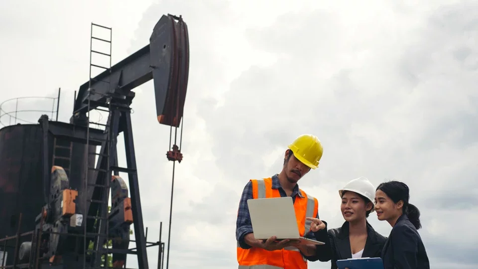 Профессия инженер нефтеперерабатывающих заводов