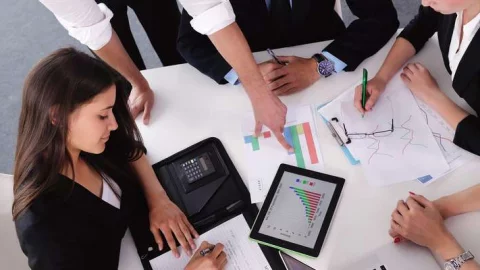 Менеджер по ВЭД