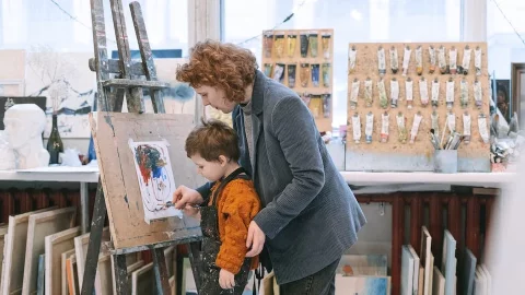 Учитель рисования