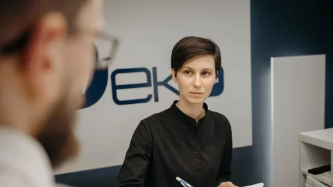 Инженер - специалист по работе с претензиями потребителей